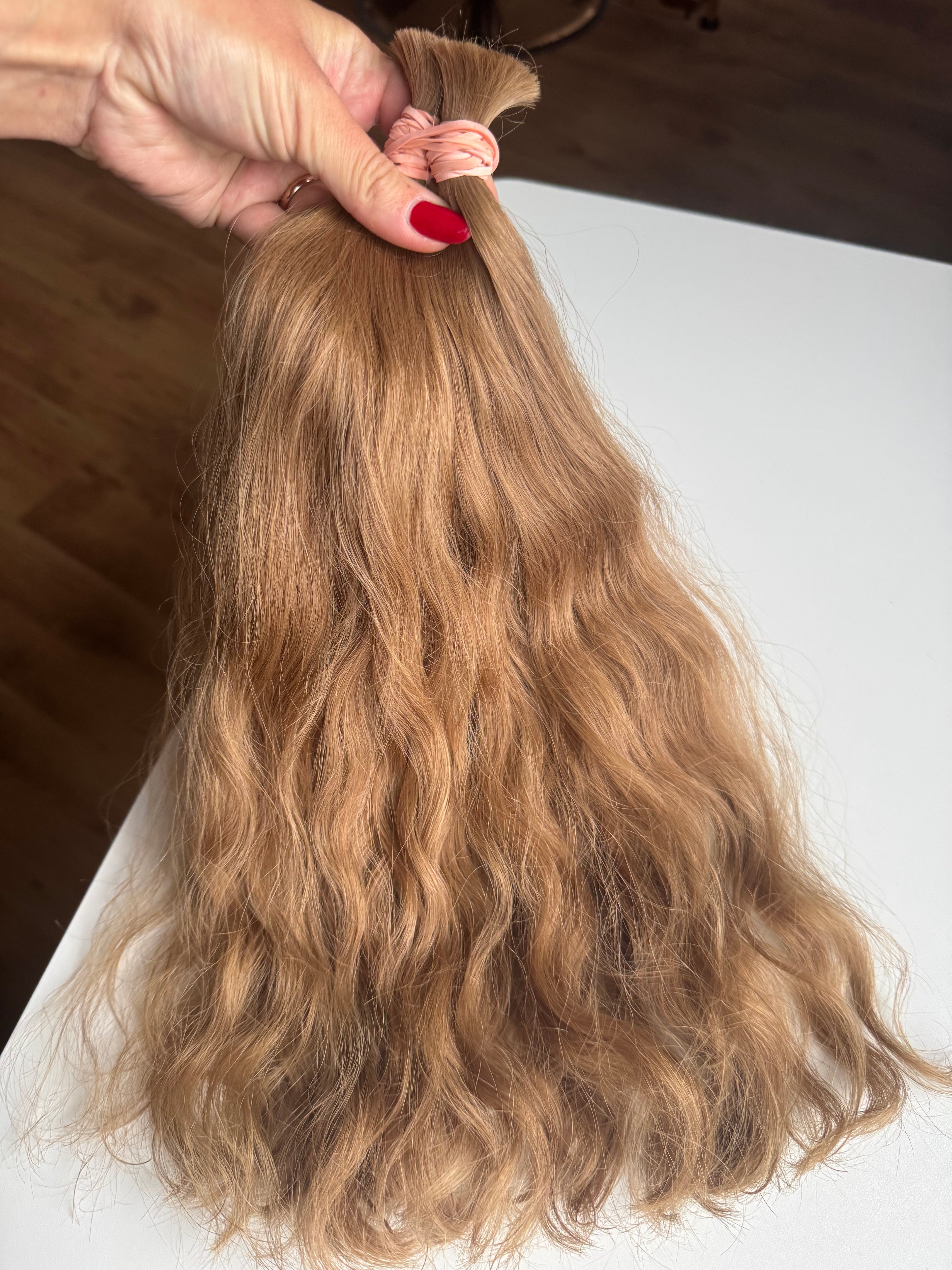 LUX Matu bunte, Tonis #k7, 40 cm, 50g-100g (ar vai bez keratīna kapsulām), viļņaini