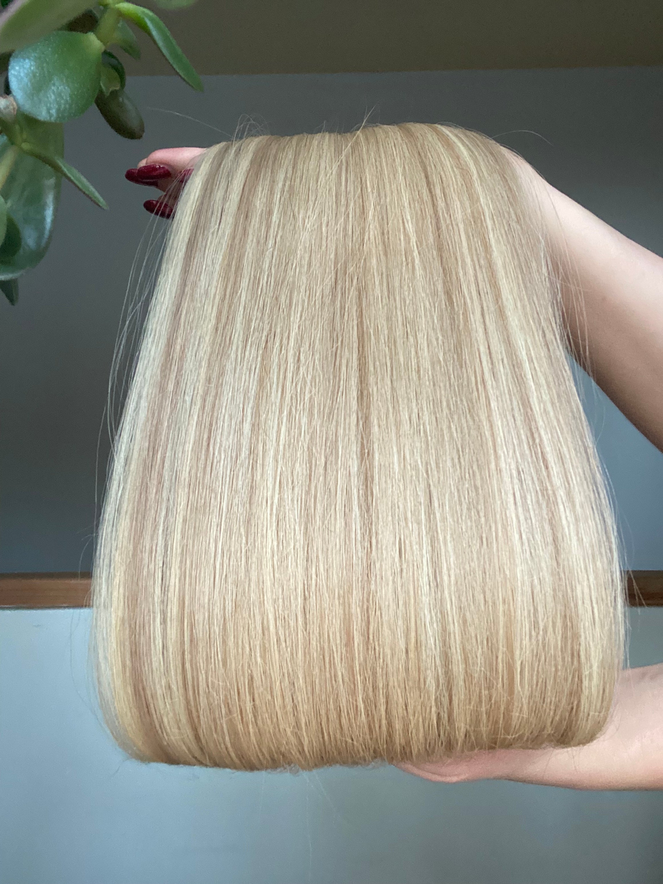 Dabīgo matu treses ar sprādzēm CLIP-IN tehnikā, tonis #60C+#9C MIX, 35cm-70 cm