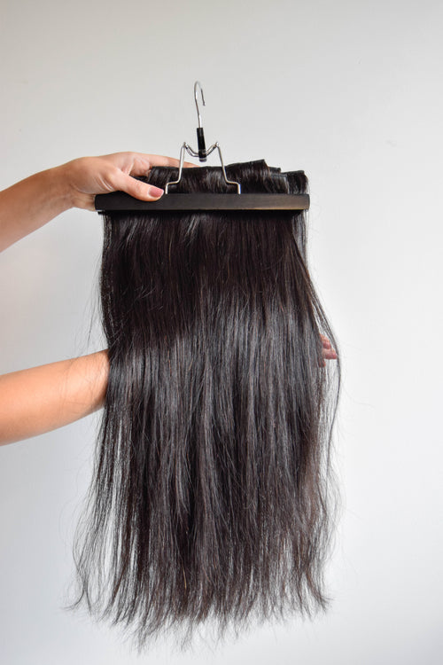 MATU NOMA - 50 cm, 120 g, #1B - CLIP-IN dabīgo matu komplekts ar sprādzēm