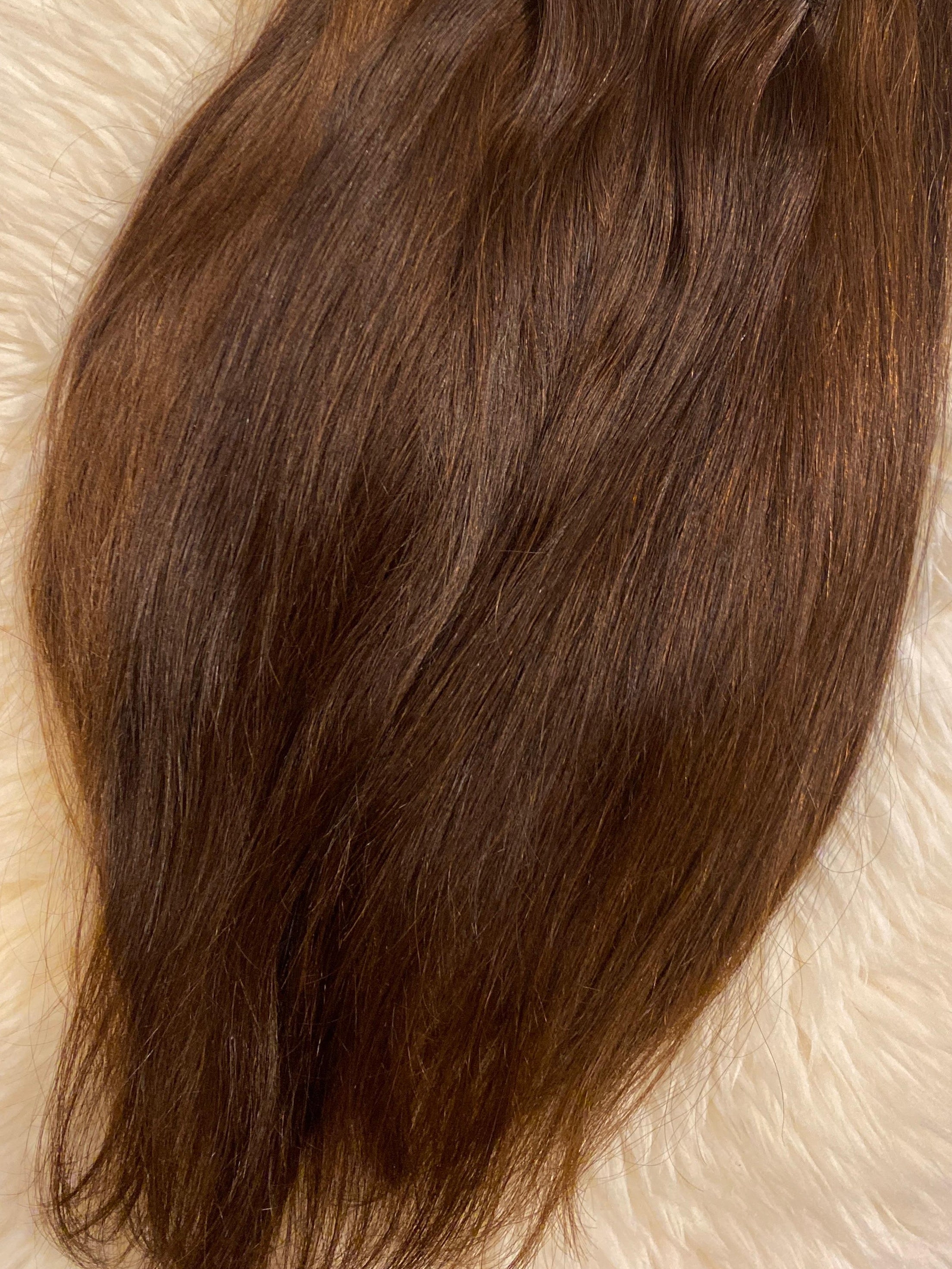 Dabīgi mati pieaudzēšanai TAPE-IN tehnikā, tonis #2, 50 grami, 30cm-75 cm