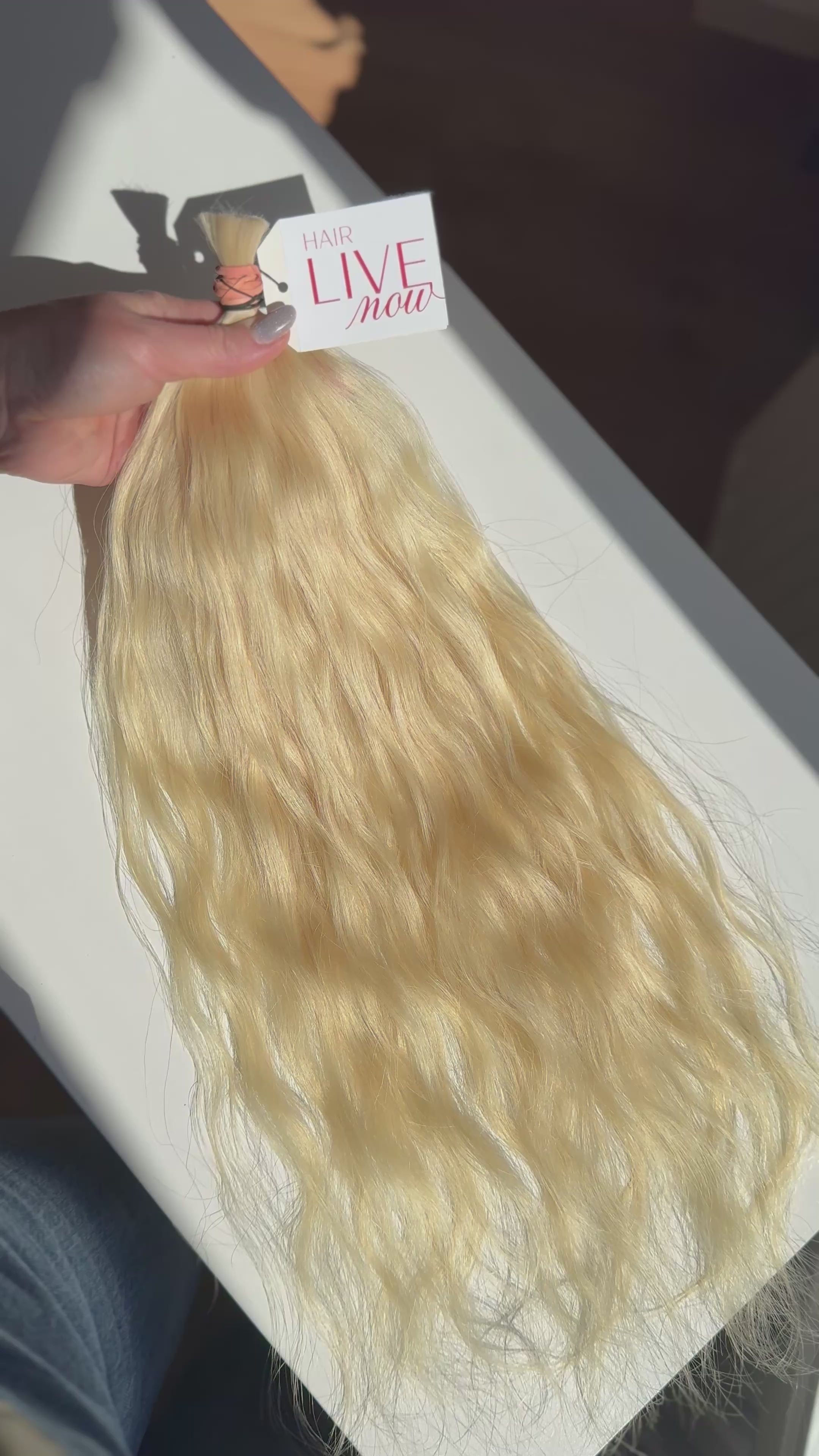 PREMIUM Matu bunte, Tonis #10, 50cm, 50g, viļņaini (ar vai bez keratīna kapsulām)