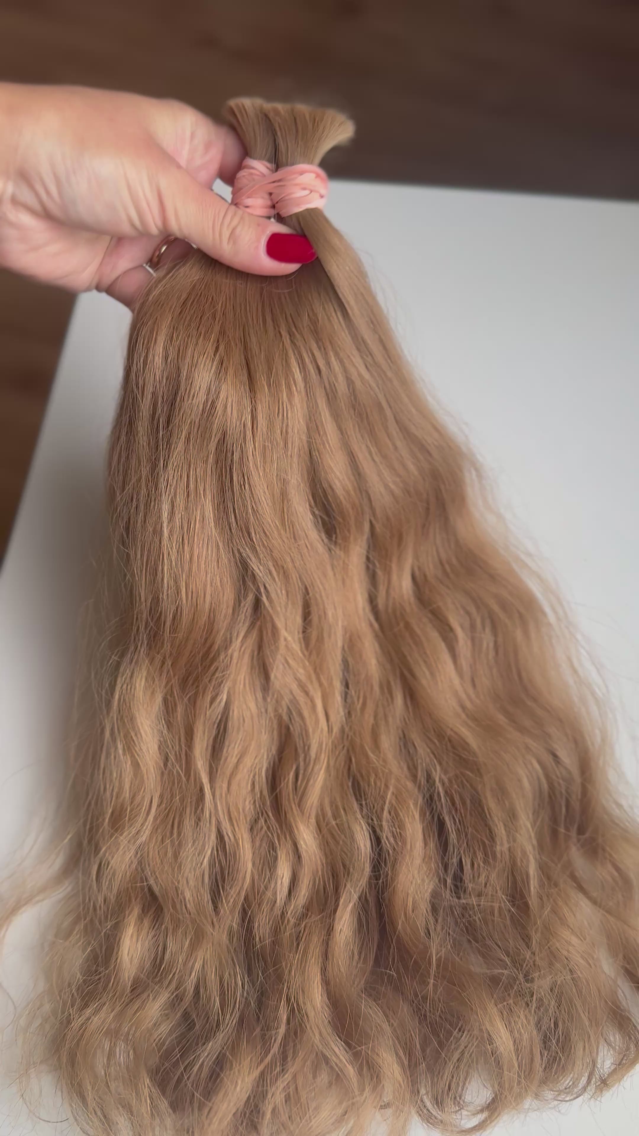 LUX Matu bunte, Tonis #k7, 40 cm, 50g-100g (ar vai bez keratīna kapsulām), viļņaini