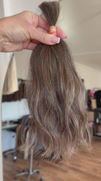 MAZLIETOTA ASTE, Tonis #1B+#4Q, 30cm, 20 g (ar vai bez keratīna kapsulām)